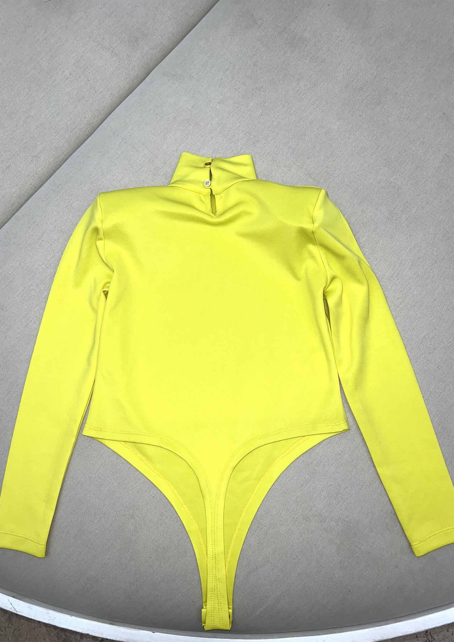 BODY VERT JAUNE FLUO AVEC EPAULETTES BRODÉ RITA MALO